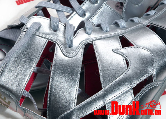 Geek Sneaks :: Nike WMNS Gladiateur Mid â€“ Metallic Silver